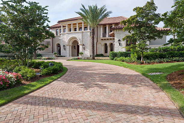 Best Patterned Driveway Pavers in Palmdale, CA